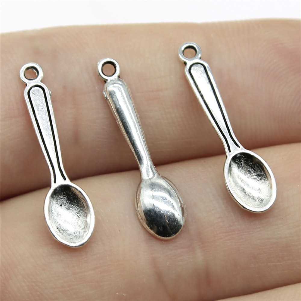 Vintage Collectible Spoons - WYSIWYG 40pcs 24x6mm Charms Kitchen Cooking