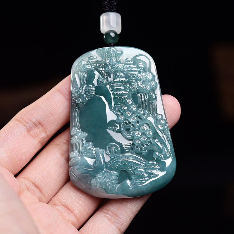 Natural Burmese Jadeite Scener - Vintage Necklace 评论和价格