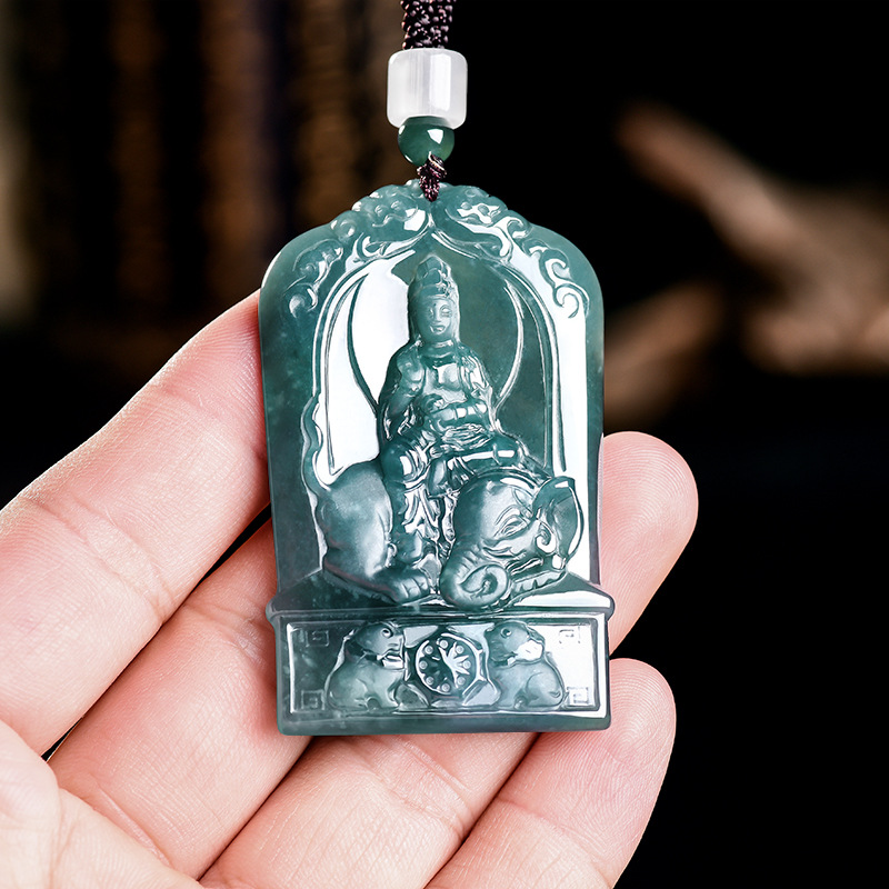 Natural Burmese Jadeite Guanyi - Vintage Necklace 评论和价格