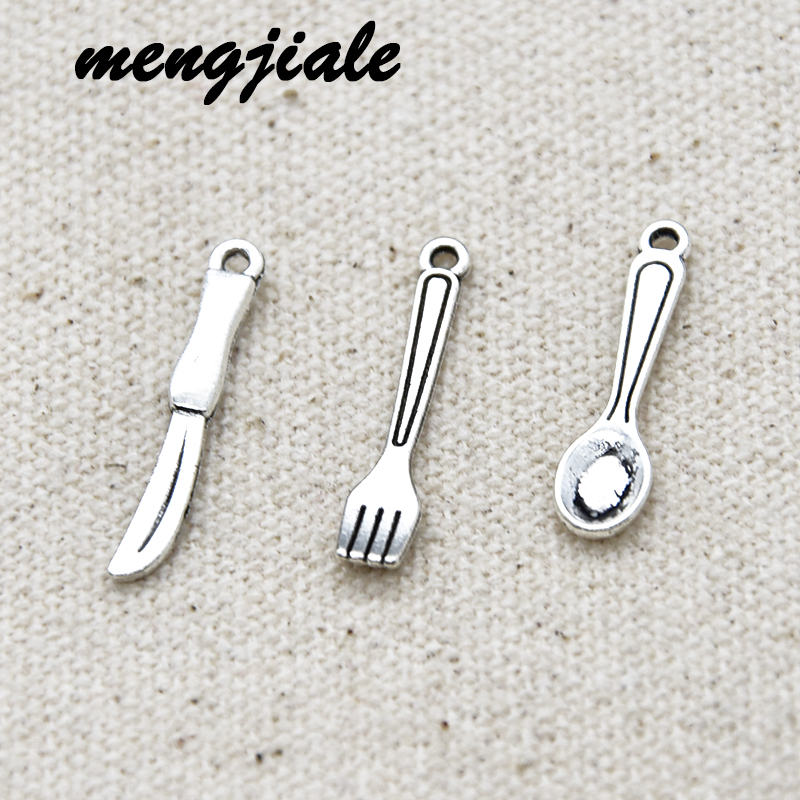 30pcs Antique Silver Cutlery C - Vintage Collectible Spoons 评论和价格