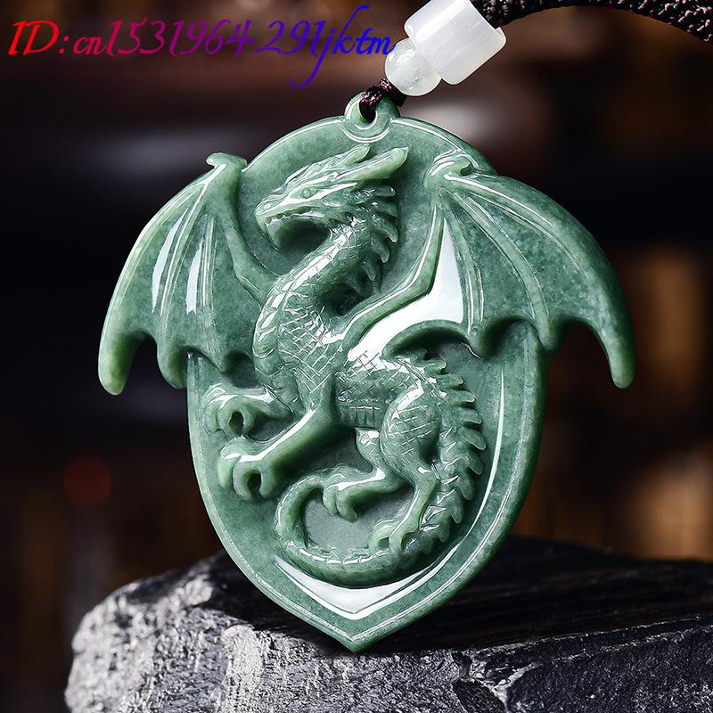 Natural Burmese Jadeite Dragon - Vintage Necklace 评论和价格