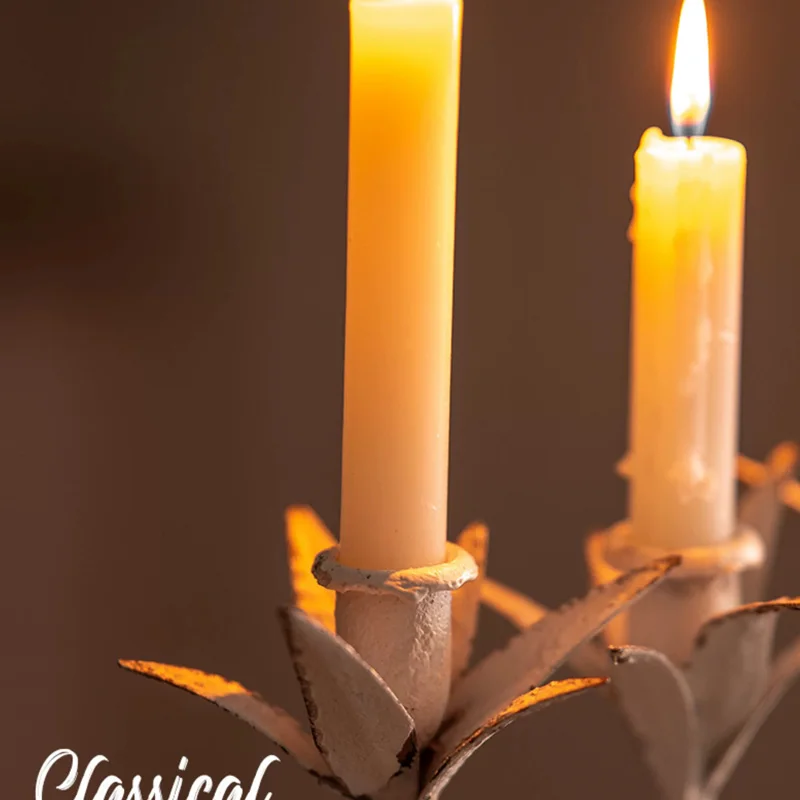 Vintage Metal Floral Candelabr - Collectible Vintage Matches 评论和价格