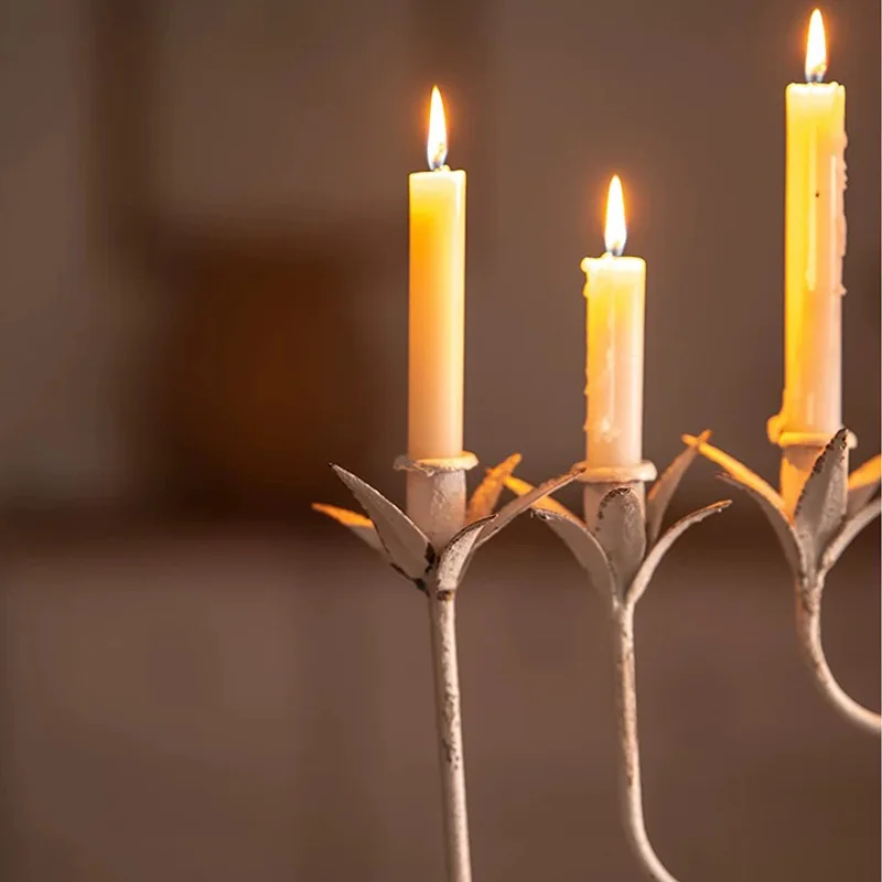 Vintage Metal Floral Candelabr - Collectible Vintage Matches 评论和价格